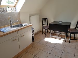 23680403-Ferienwohnung-4-Lehe (Schleswig-Holstein)-300x225-5