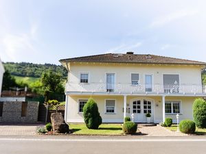 Ferienwohnung für 4 Personen (115 m²) in Leiwen