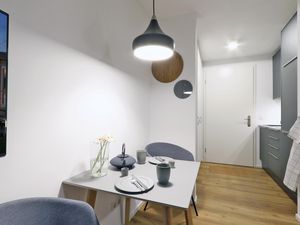 23742076-Ferienwohnung-2-Lembruch-300x225-4