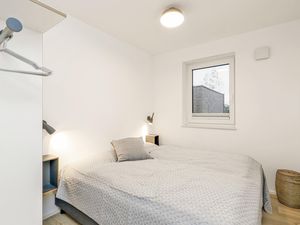 23742119-Ferienwohnung-4-Lembruch-300x225-5