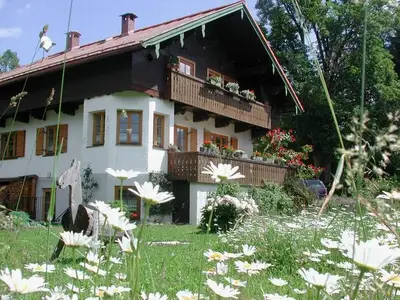 Sommerliches Vogl-Haus
