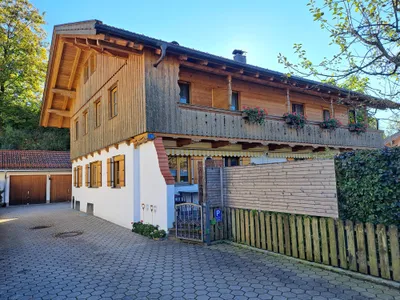 Kyreinweg 5 + 5a
