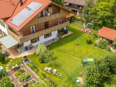 Haus Kobinger mit großem Garten