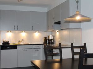 23836308-Ferienwohnung-4-Lenk im Simmental-300x225-3