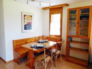 23845437-Ferienwohnung-5-Lenk im Simmental-300x225-5