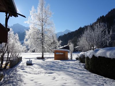 Gartenhaus mit Pool