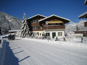 19049139-Ferienwohnung-4-Lenk im Simmental-300x225-4