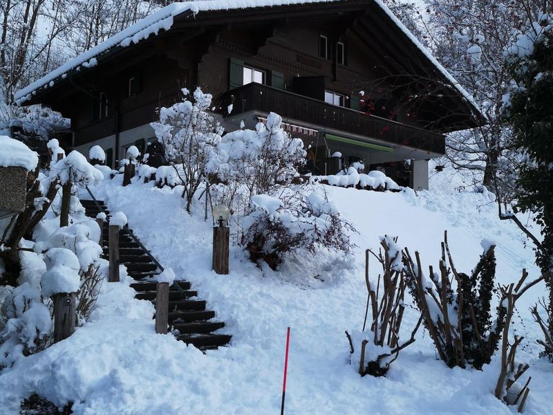 19210707-Ferienwohnung-8-Lenk im Simmental-800x600-2