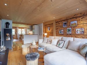 23499282-Ferienwohnung-4-Lenk im Simmental-300x225-0