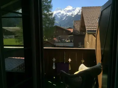 Erster Balkon