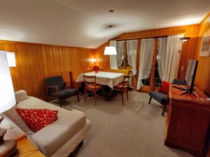 23836305-Ferienwohnung-4-Lenk im Simmental-300x225-1