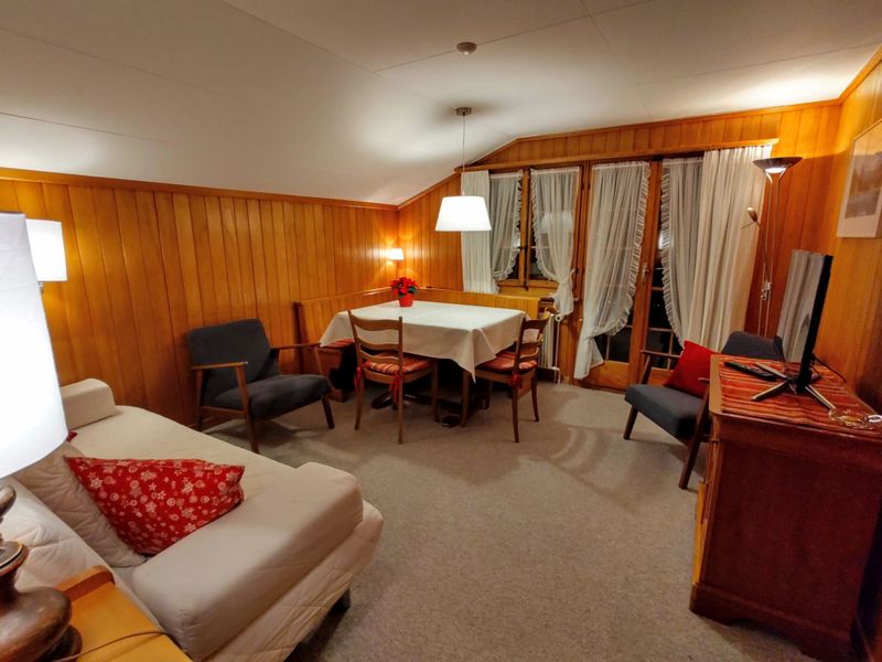 23836305-Ferienwohnung-4-Lenk im Simmental-800x600-1