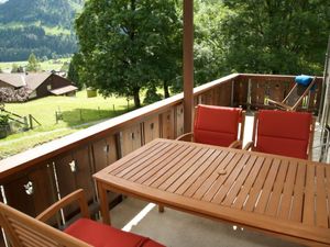 23837983-Ferienwohnung-4-Lenk im Simmental-300x225-1