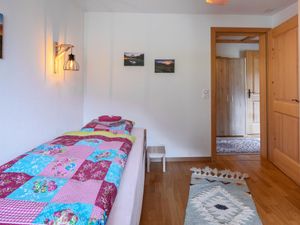 23838559-Ferienwohnung-4-Lenk im Simmental-300x225-2