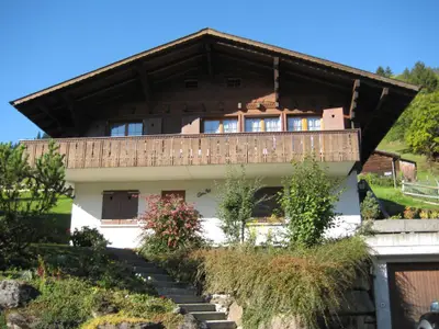 Haus Arnika im Sommer