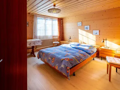 Schlafzimmer mit Französischem Bett
