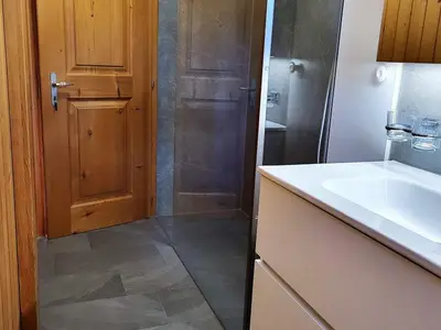 Badezimmer 1
