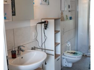 22664589-Ferienwohnung-3-Lennestadt-300x225-5