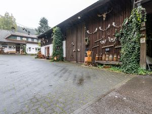 19341289-Ferienwohnung-2-Lennestadt-300x225-5