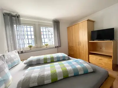 TV im unteren Schlafzimmer