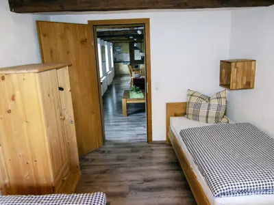 Schlafzimmer 1 Ferienwohnung Waldblick