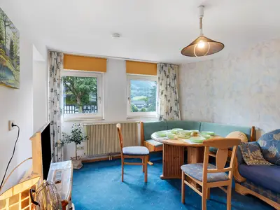 Photo, INSIDE, OUTSIDE