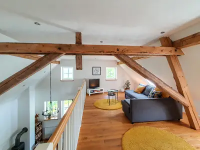 Photo, INSIDE, OUTSIDE