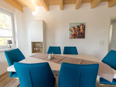 Photo, INSIDE, OUTSIDE