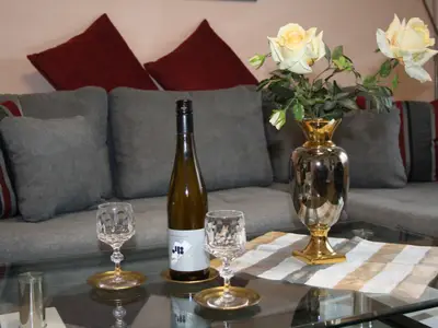 Photo, INSIDE, OUTSIDE