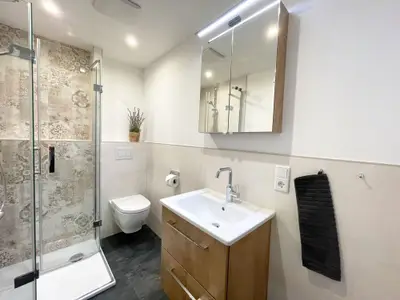 Hardt - freundliches Badezimmer