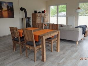 23993153-Ferienwohnung-3-Lenz-300x225-3