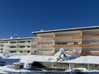 Hausansicht winter