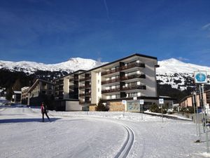 18594934-Ferienwohnung-5-Lenzerheide/Lai-300x225-1