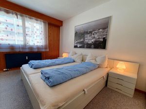 23149601-Ferienwohnung-4-Lenzerheide/Lai-300x225-5