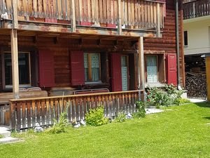 23326953-Ferienwohnung-4-Lenzerheide/Lai-300x225-2