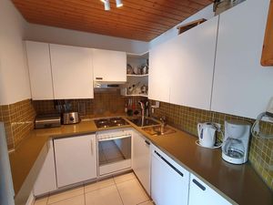 23590521-Ferienwohnung-4-Lenzerheide/Lai-300x225-4