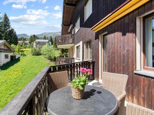 23861253-Ferienwohnung-4-Lenzerheide/Lai-300x225-5