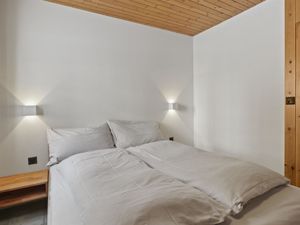 23867124-Ferienwohnung-4-Lenzerheide/Lai-300x225-1