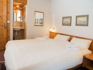 23645629-Ferienwohnung-4-Lenzerheide/Lai-300x225-1