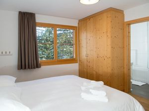 23916214-Ferienwohnung-4-Lenzerheide/Lai-300x225-4