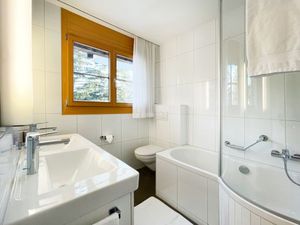 23916214-Ferienwohnung-4-Lenzerheide/Lai-300x225-5