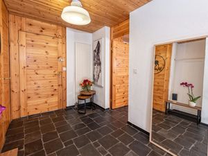 23857903-Ferienwohnung-4-Lenzerheide/Lai-300x225-1