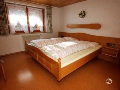 Schlafzimmer 2