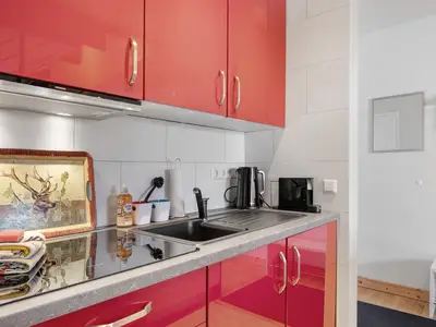 KITCHEN, INSIDE