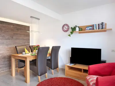 Photo, INSIDE, OUTSIDE