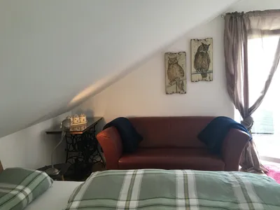 Photo, INSIDE, OUTSIDE