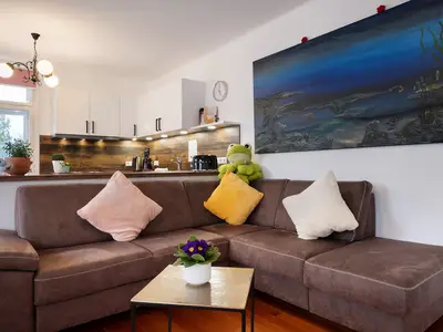 Photo, INSIDE, OUTSIDE