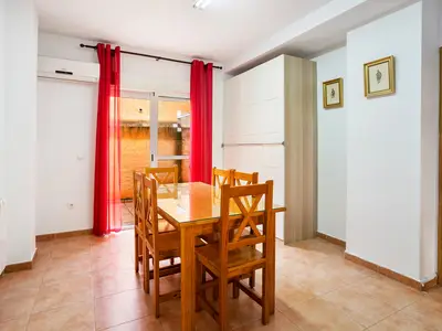 DiningRoom