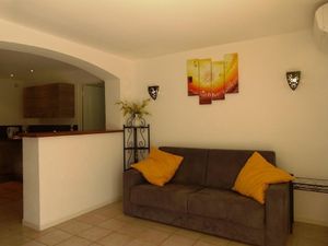 22441607-Ferienwohnung-6-Les Adrets-de-l'Esterel-300x225-3