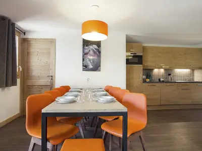 DiningRoom
